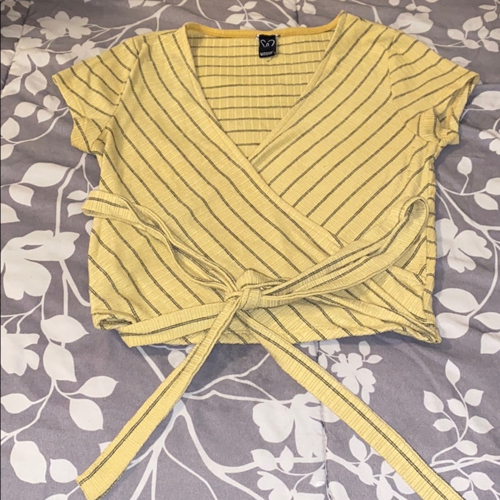 Crop top